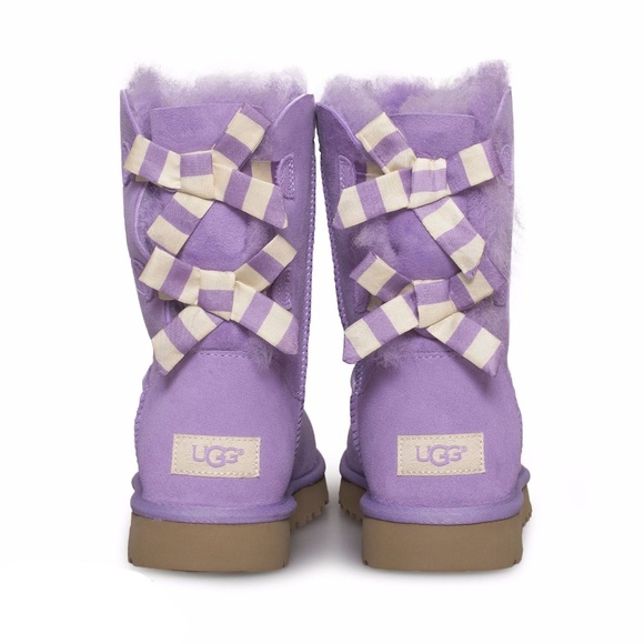 light purple uggs with bows